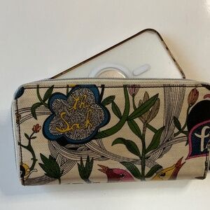 Sakroot Billfold Wallet fits a phone Y2K